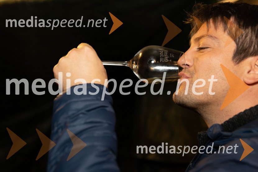 Vinska pot v rovih pod starim Kranjem 2023, sobota