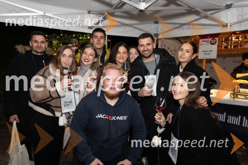 Vinska pot v rovih pod starim Kranjem 2023, sobota