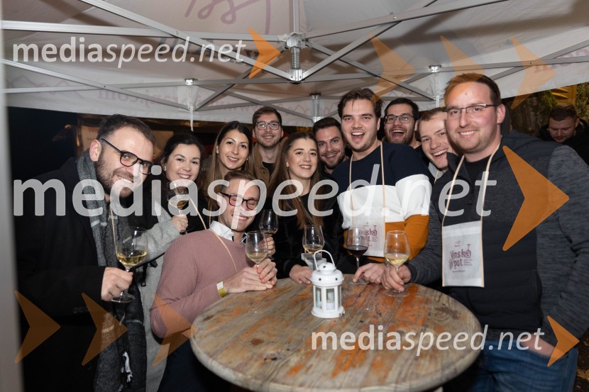 Vinska pot v rovih pod starim Kranjem 2023, sobota