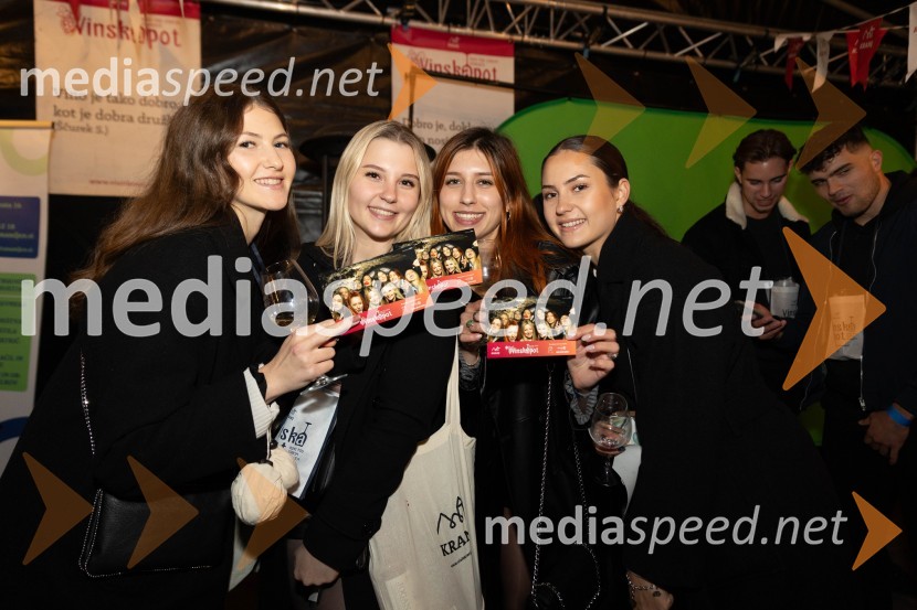 Vinska pot v rovih pod starim Kranjem 2023, sobota