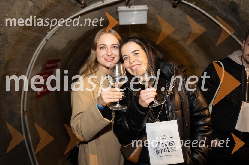 Vinska pot v rovih pod starim Kranjem 2023, sobota