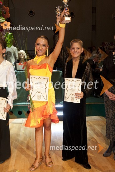 Lara Vrtovšek in Miha Žerjav, državna prvaka v kategoriji mlajših mladincevDržavno prvenstvo v latinskoameriških plesih in podelitev nagrad Povodni mož 2008
