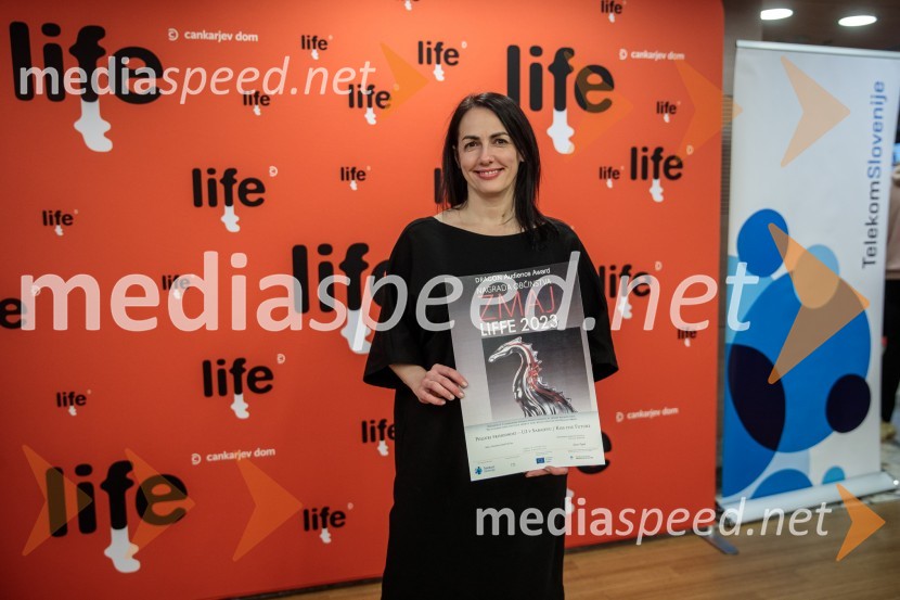  Asja Dupanović, film Poljubi prihodnost - U2 v Sarajevu34. LIFFE, zaključek ljubljanskega filmskega festivala