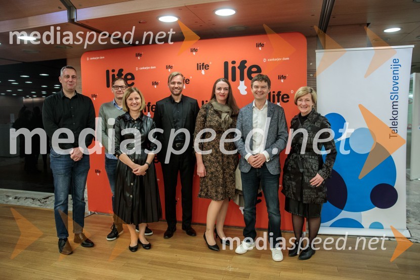  Samo Jošt, direktor Kontrolinga;  Slaven Pečnik, Telekom Slovenije;  Andreja Lenart, direktorica centralnega marketinga, Telekom Slovenija;  Alan Šćuric, Telekom Slovenije;  Emina Muratagić, Telekom Slovenije; mag. Boštjan Škufca Zaveršek, podpredsednik uprave, Telekom Slovenija;  Katarina Prešeren, vodja komuniciranja, Telekom Slovenija34. LIFFE, zaključek ljubljanskega filmskega festivala