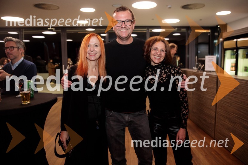  Zvezdana  Lazar, pokroviteljica, organizatorka dogodkov, Liffe;  Iztok Polanc, filmski urednik, TV Slovenija;  Janina Pintar, Liffe34. LIFFE, zaključek ljubljanskega filmskega festivala