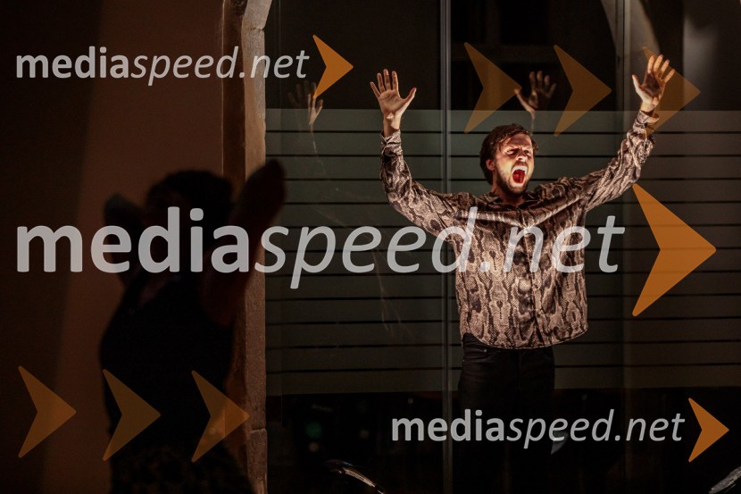  Milan Tomášik, plesalecEno samo telo ni dovolj, premiera plesne predstave