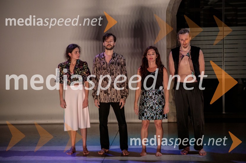  Kristýna Peldová, plesalka in koreografinja;  Milan Tomášik, plesalec;  Agostina D’Alessandro, plesalka;  Žigan Krajnčan, igralec, plesalec, koreografEno samo telo ni dovolj, premiera plesne predstave