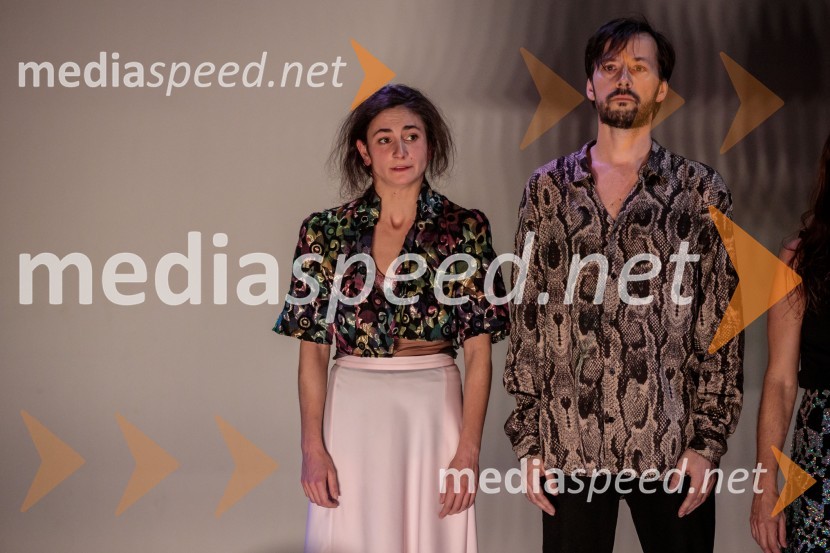  Kristýna Peldová, plesalka in koreografinja;  Milan Tomášik, plesalecEno samo telo ni dovolj, premiera plesne predstave