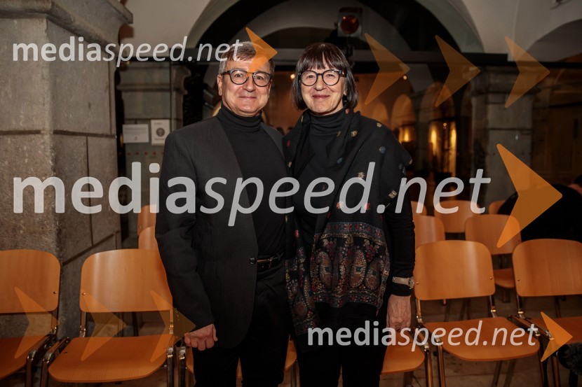  Matjaž  Farič, režiser;  Marinka Štern, igralkaEno samo telo ni dovolj, premiera plesne predstave