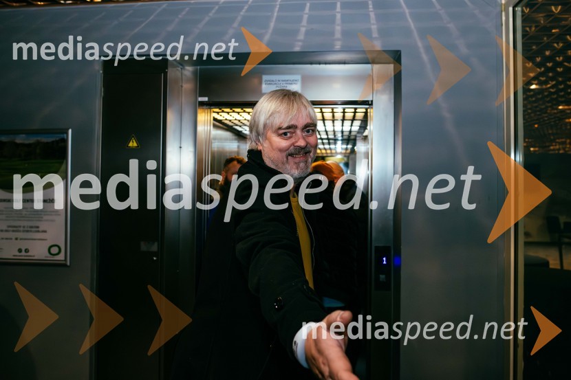  Marko Miladinović - Mile, igralecSiddharta v Areni Stožice