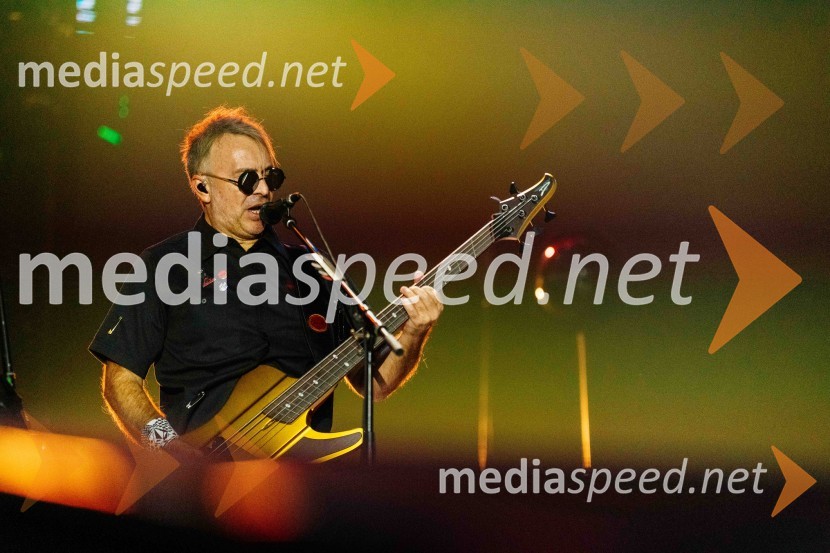  Jani Hace, glasbenik, SiddhartaSiddharta v Areni Stožice