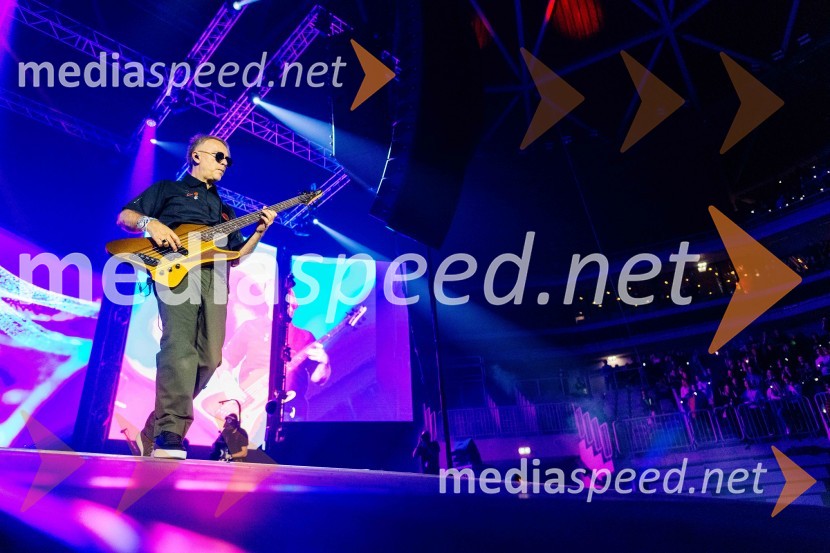  Jani Hace, glasbenik, SiddhartaSiddharta v Areni Stožice