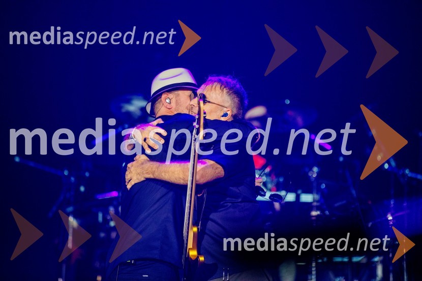  Tomi Meglič, glasbenik, pevec skupine Siddharta;  Jani Hace, glasbenik, SiddhartaSiddharta v Areni Stožice