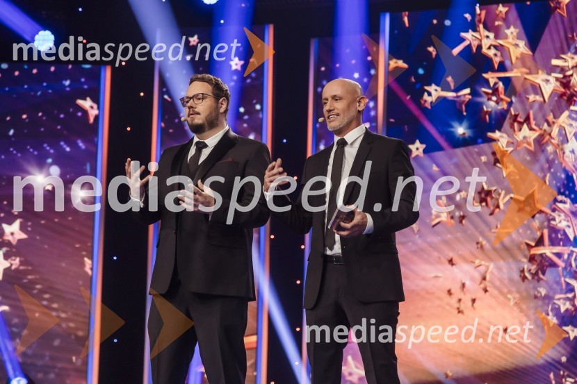  Sašo Stare, stand up komik, voditelj;  Peter Poles, televizijski voditeljSlovenija ima talent 2023, tretja polfinalna oddaja