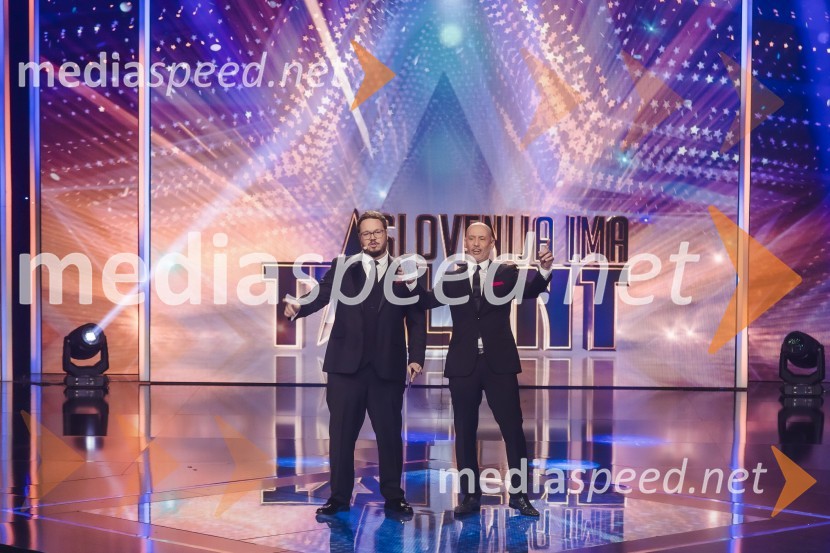  Sašo Stare, stand up komik, voditelj;  Peter Poles, televizijski voditeljSlovenija ima talent 2023, tretja polfinalna oddaja