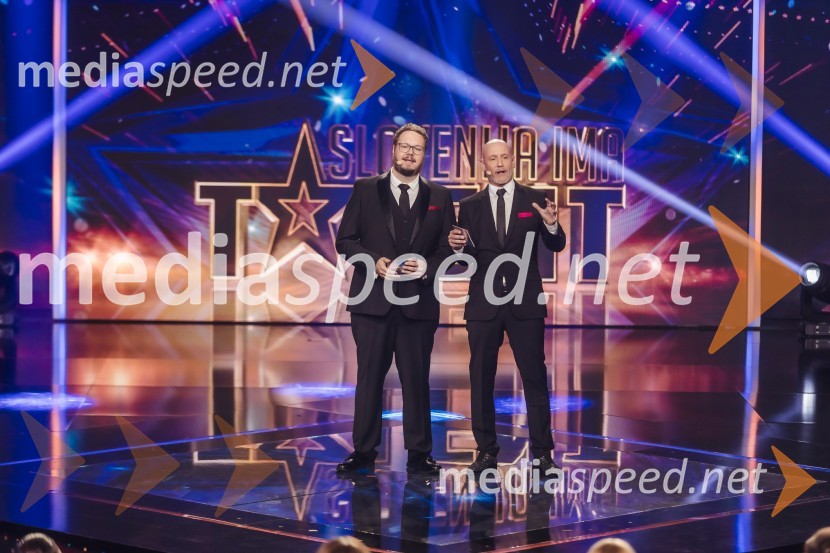  Sašo Stare, stand up komik, voditelj;  Peter Poles, televizijski voditeljSlovenija ima talent 2023, tretja polfinalna oddaja