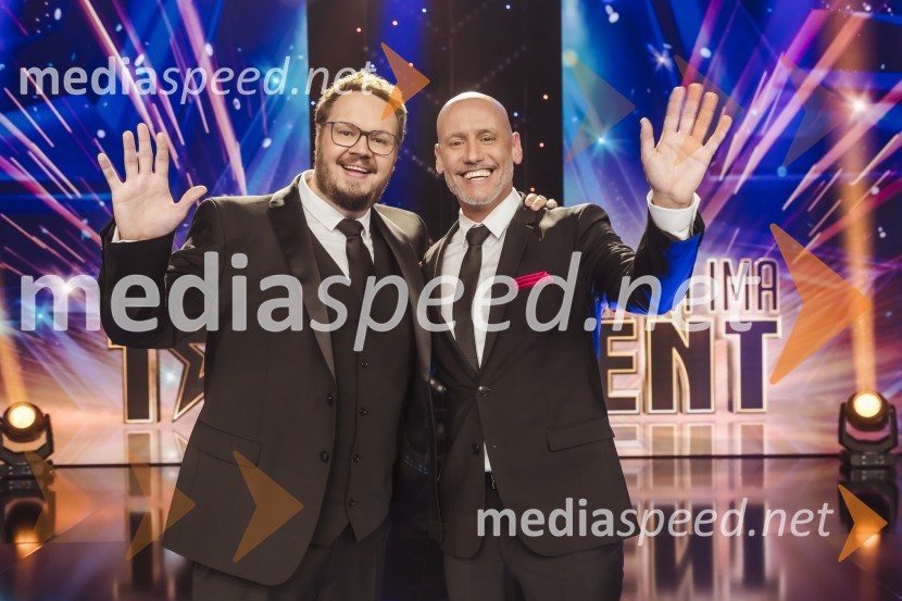  Sašo Stare, stand up komik, voditelj;  Peter Poles, televizijski voditeljSlovenija ima talent 2023, tretja polfinalna oddaja