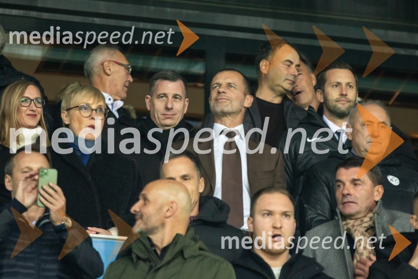 dr. Nataša Pirc Musar, predsednica Republike Slovenije;  Aleksander Čeferin, odvetnik in predsednik UEFE;  Radenko Mijatović, predsednik Nogometne zveze SlovenijeKvalifikacije za nogometno EP: Slovenija- Kazahstan