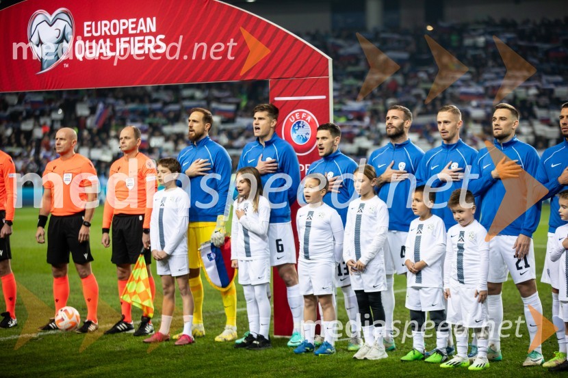  ... ;  ... ;  Jan Oblak, nogometaš, Slovenija;  Jaka Bijol, nogometaš, Slovenija;  Erik Janža, nogometaš, Slovenija;  Miha Blažič, nogometaš, Slovenija;  Žan  Karničnik, nogometaš, Slovenija;  Timi Max Elšnik, nogometaš, SlovenijaKvalifikacije za nogometno EP: Slovenija- Kazahstan