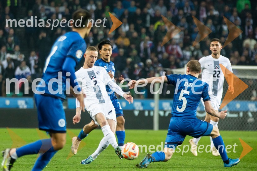  Žan  Karničnik, nogometaš, Slovenija;  ... ;  ... ;  Adam Gnezda Čerin, nogometaš, SlovenijaKvalifikacije za nogometno EP: Slovenija- Kazahstan