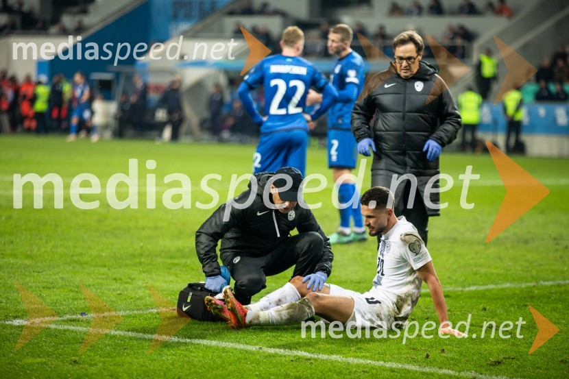  ... ;  Petar Stojanović, nogometaš, Slovenija;  ... Kvalifikacije za nogometno EP: Slovenija- Kazahstan