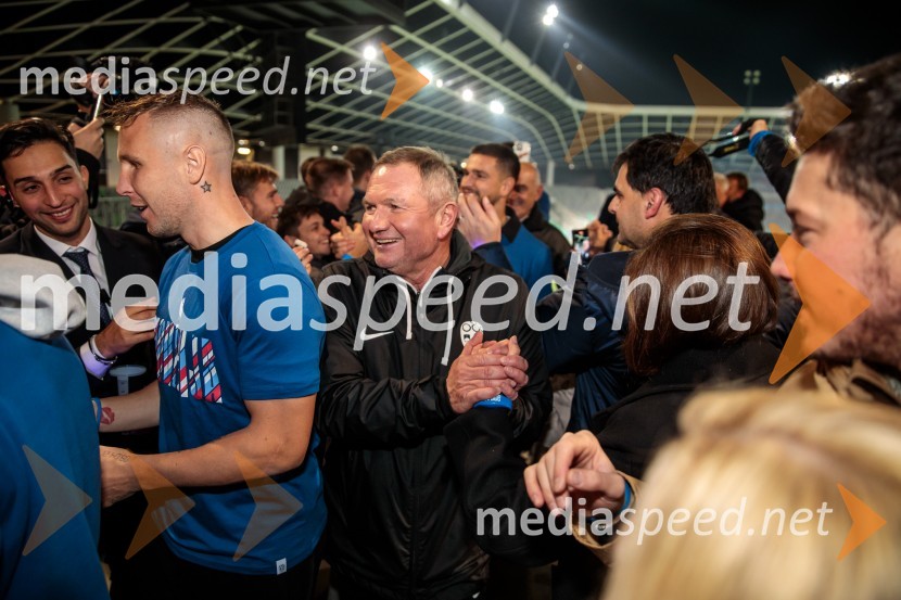  Matjaž Kek, selektor slovenske nogometne reprezentanceKvalifikacije za nogometno EP: Slovenija- Kazahstan