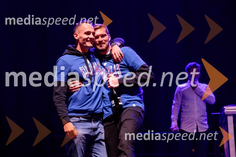  ... ;  Vid Belec, nogometašKvalifikacije za nogometno EP: Slovenija- Kazahstan