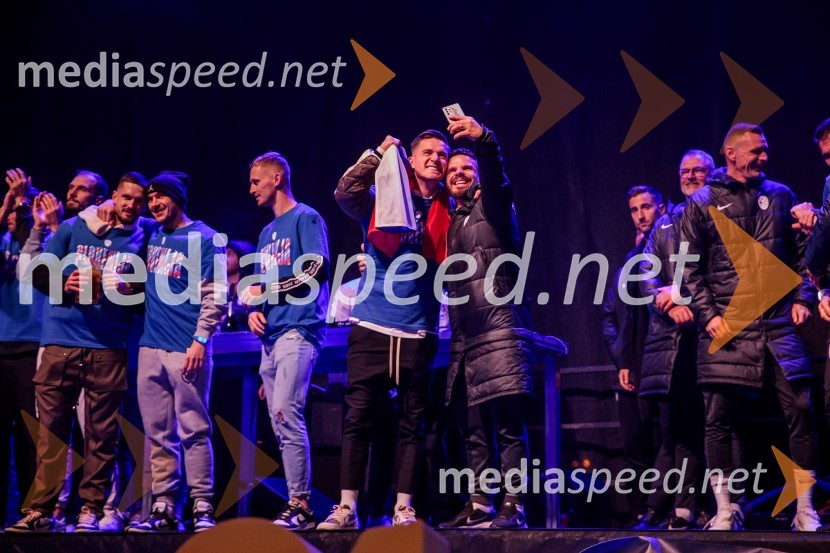 Kvalifikacije za nogometno EP: Slovenija- Kazahstan