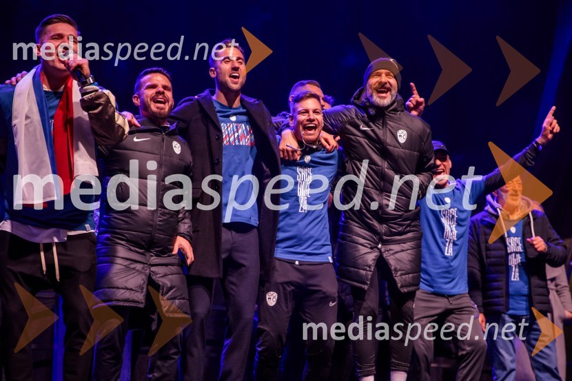  ... ;  ... ;  Andraž Šporar, nogometaš, Slovenija;  ... ;  ... Kvalifikacije za nogometno EP: Slovenija- Kazahstan