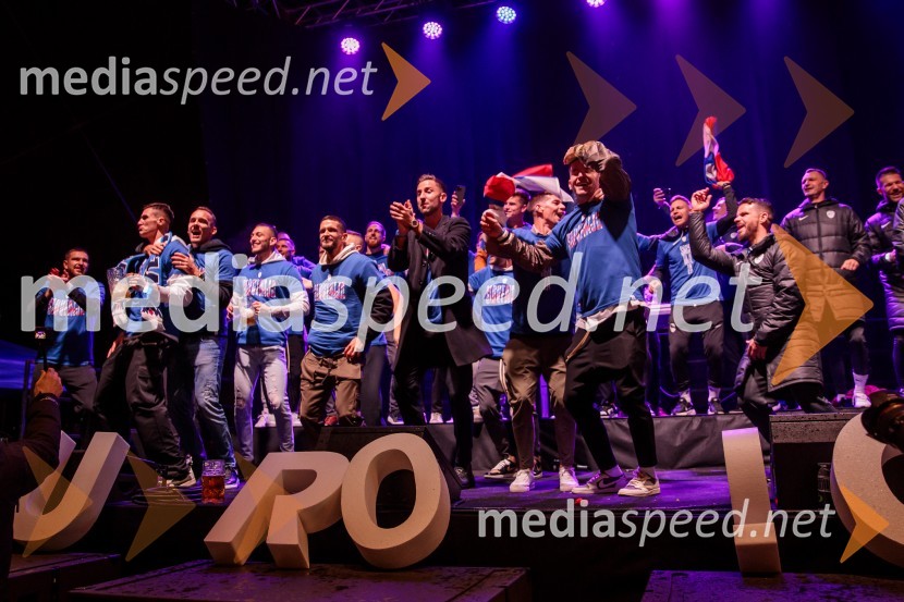 Kvalifikacije za nogometno EP: Slovenija- Kazahstan