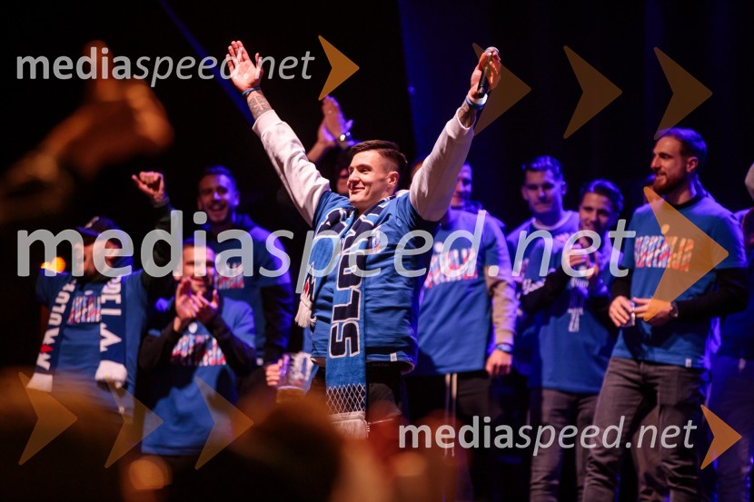  Benjamin Šeško, nogometaš, SlovenijaKvalifikacije za nogometno EP: Slovenija- Kazahstan