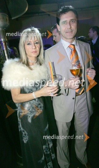 Stojan Auer z ženo KarmenViktorji za leto 2004