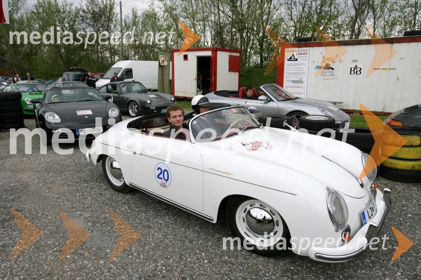 Srečanje članov Porsche klub Slovenija