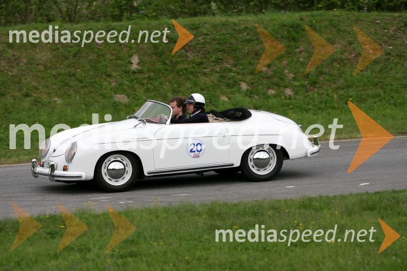 Srečanje članov Porsche klub Slovenija