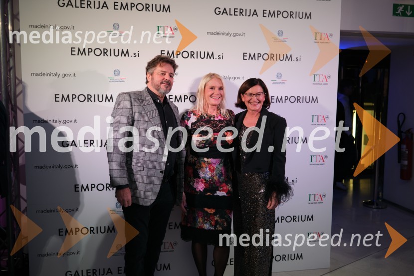  ... ;  ... ;  Jožica Brcar, komercialna direktorica Magistrat InternationalMesec italijanske mode v Galeriji Emporium