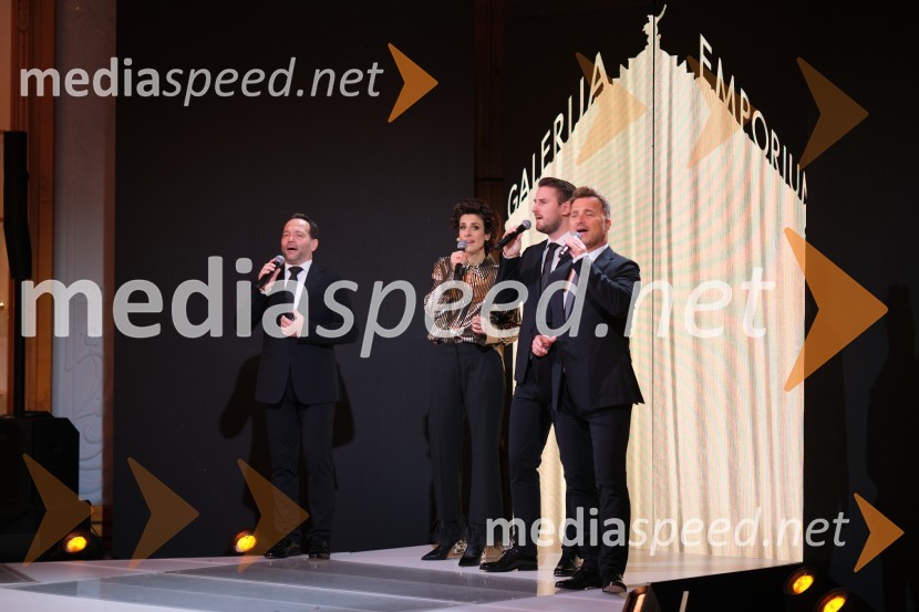  Aljaž Farasin, operni pevec;  ... ;  Gregor Ravnik, pevec;  Matjaž Robavs, operni pevecMesec italijanske mode v Galeriji Emporium