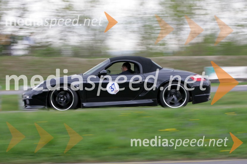 Srečanje članov Porsche klub Slovenija