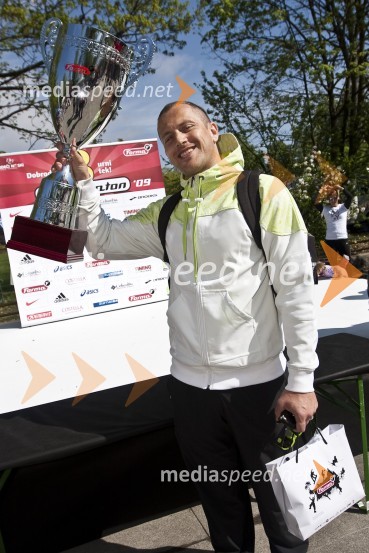 Jure Košir, nekdanji alpski smučarFormaraton, dobrodelni tek