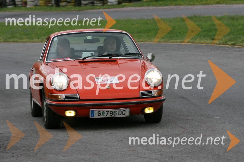 Srečanje članov Porsche klub Slovenija