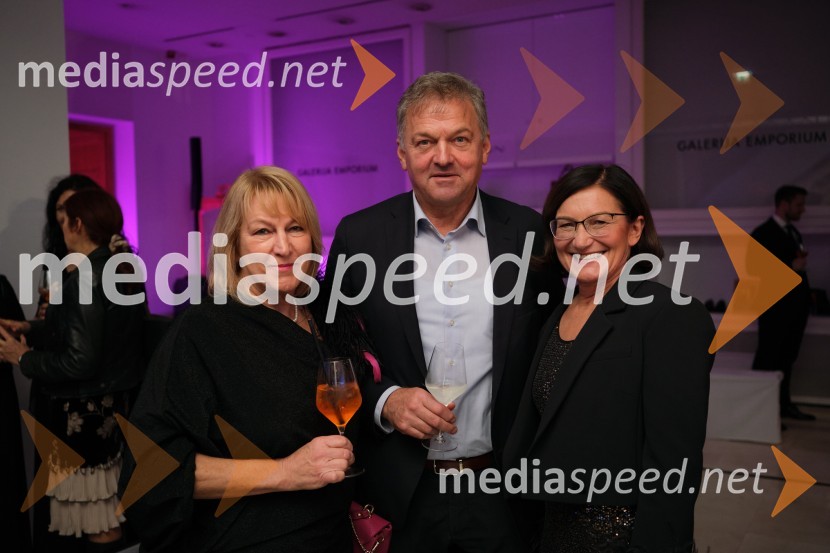  ... ;  ... ;  Jožica Brcar, komercialna direktorica Magistrat InternationalMesec italijanske mode v Galeriji Emporium