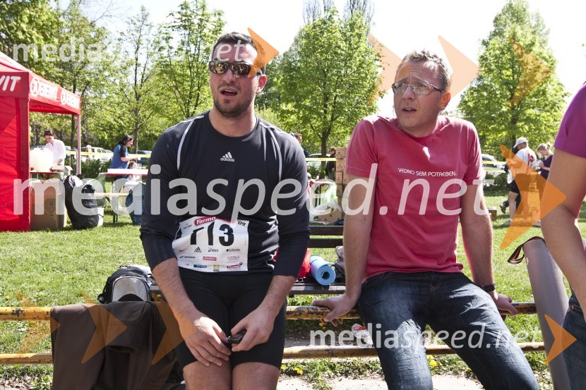 Marko Potrč, TV voditelj in Robert Pečnik - Pečo, moderator Radia HitFormaraton, dobrodelni tek