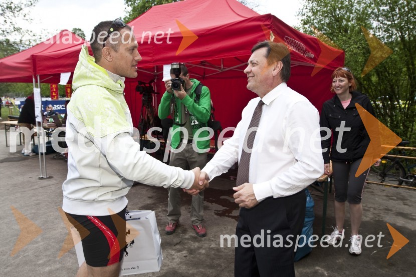 Jure Košir, nekdanji alpski smučar in Zoran Jankovič, župan LjubljaneFormaraton, dobrodelni tek