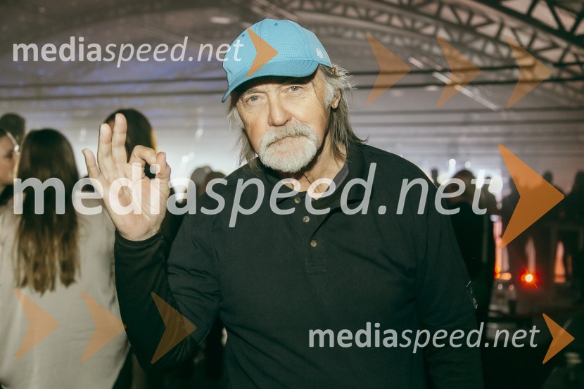  Dragan  Bulič, glasbeni urednikKoncert Žana Serčiča v Cvetličarni