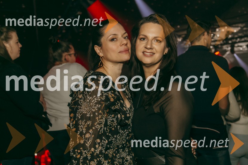 Koncert Žana Serčiča v Cvetličarni