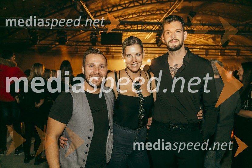  Blaž  Babić, animator publike na POP TV in stand up komik;  ... ;  ... Koncert Žana Serčiča v Cvetličarni