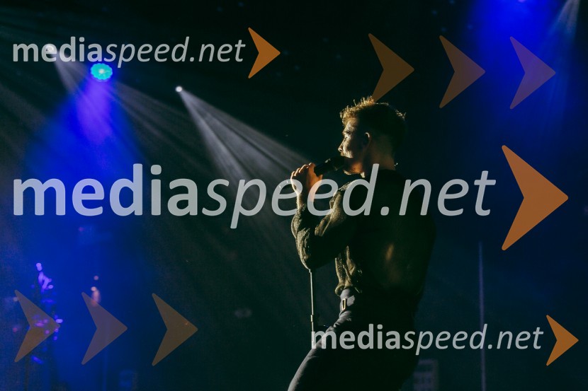  Žan Serčič, glasbenikKoncert Žana Serčiča v Cvetličarni