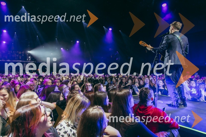  Žan Serčič, glasbenikKoncert Žana Serčiča v Cvetličarni