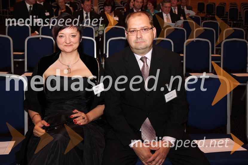 Duška Vuga Cizl, direktorica agencije Mediamix in njen mož Boris CizlUstanovitev Rotary Kluba Maribor Lent