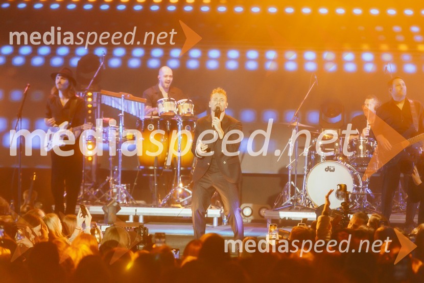  Žan Serčič, glasbenikKoncert Žana Serčiča v Cvetličarni