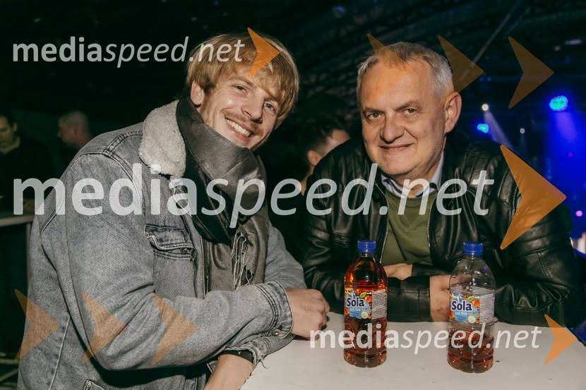  Jure Maček,  Joker Out;  ... Koncert Žana Serčiča v Cvetličarni